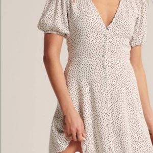 Abercrombie polka dot mini dress. Tie back size Medium